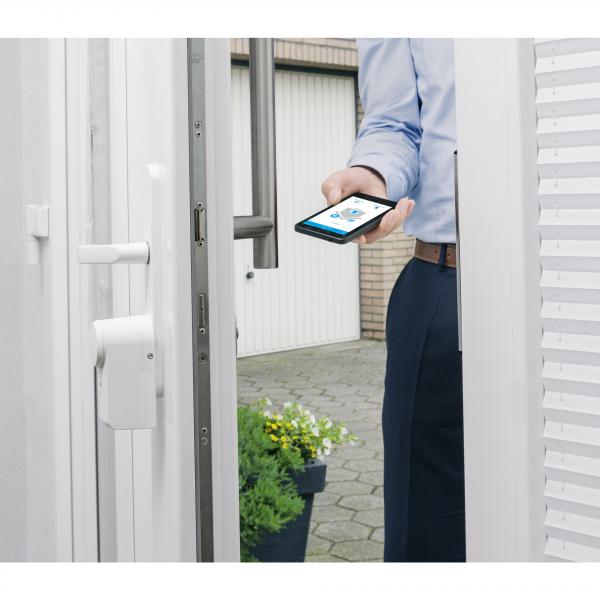 BLUETOOTH® Smart Türschlossantrieb mit App-Steuerung Eqiva